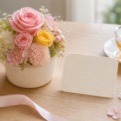 誕生日の花ギフトに添えるメッセージカードのイメージ