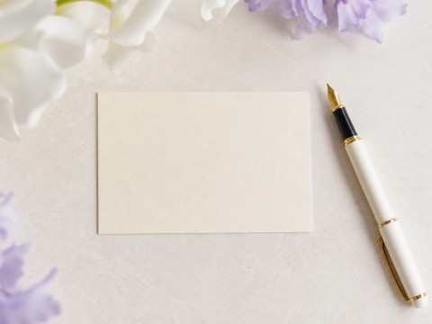 お供え花に添えるメッセージカードのイメージ