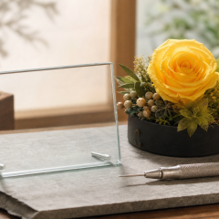 退職祝いの花ギフトに添えるメッセージカードのイメージ