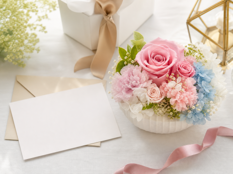 結婚祝いに添えるメッセージカードと花ギフトの生成イメージ